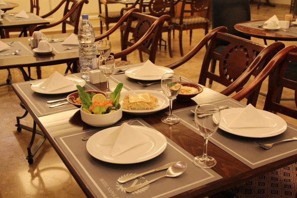Napoleon Hotel Beirut Exterior foto