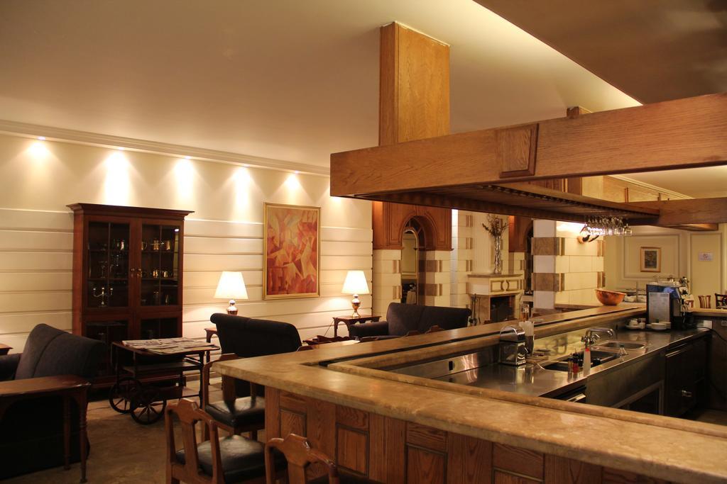 Napoleon Hotel Beirut Exterior foto